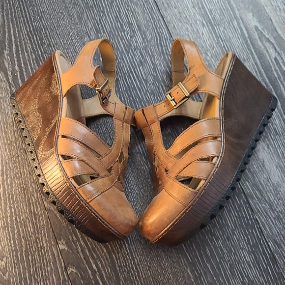 B.O.C. Born Clogs 8 - Picture 5 of 7